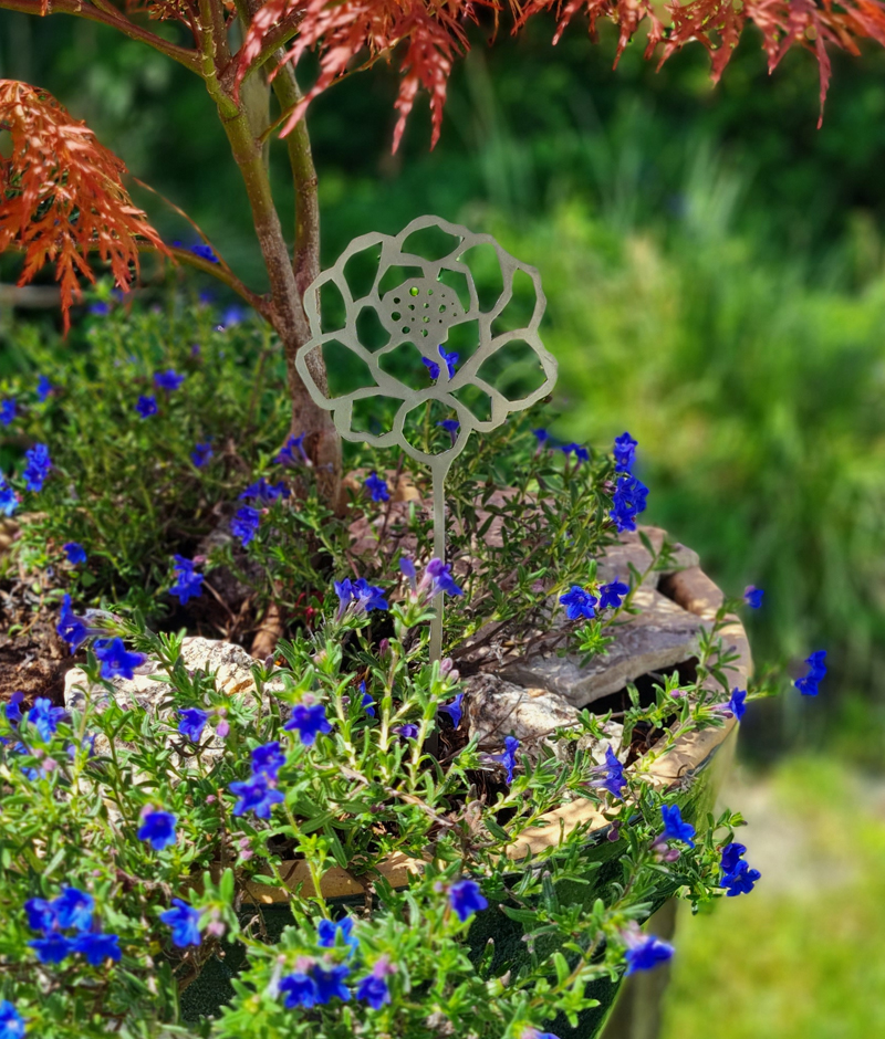 blumenstecker_gartendeko_diemetallprofis